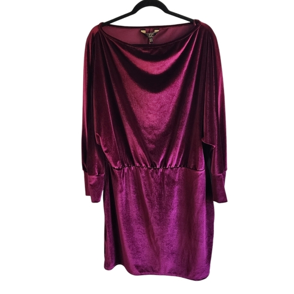 Lipsy London Plum Velvet Dress with a slouchy neck and Dolmam Sleeves sz 14 NWT - Picture 1 of 10